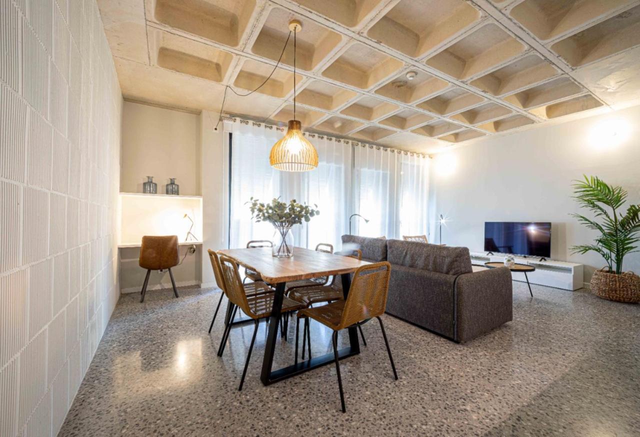 Barcelona Touch Apartments - Rosich L'Hospitalet de Llobregat Exteriör bild