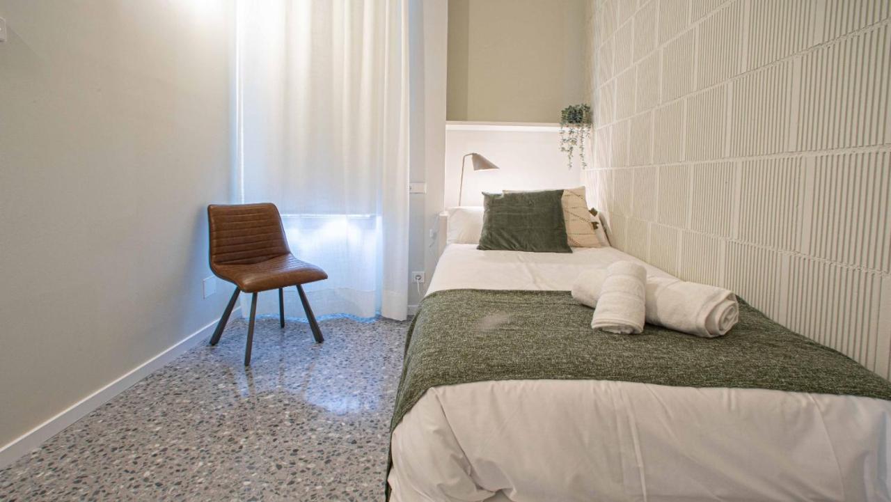 Barcelona Touch Apartments - Rosich L'Hospitalet de Llobregat Exteriör bild